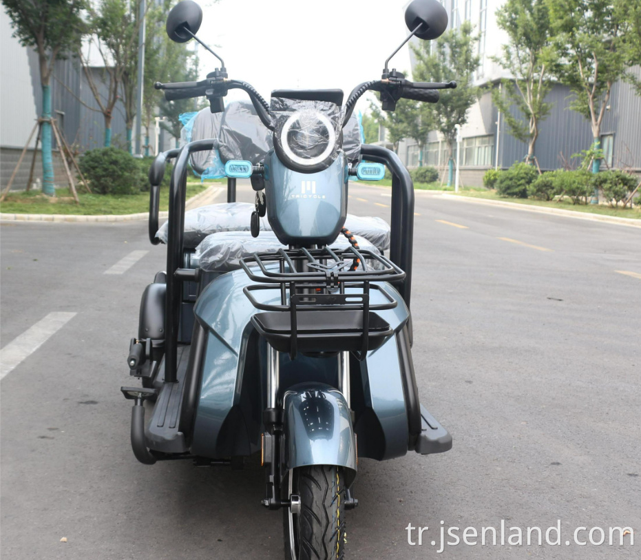 Sıcak satış elektrikli yolcu üç tekerlekli bisiklet Hot Sale Electric Passenger Tricycle